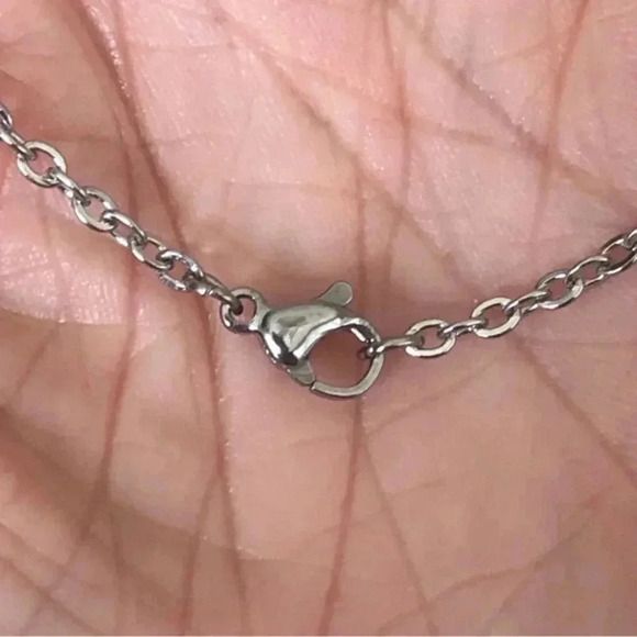 Stainless Steel Arrowhead 18” Chain Necklace Handmade Handcrafted New - Picture 4 of 4